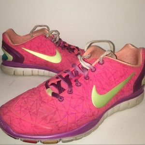 Nike Free Fit 2 Women’s Sneakers